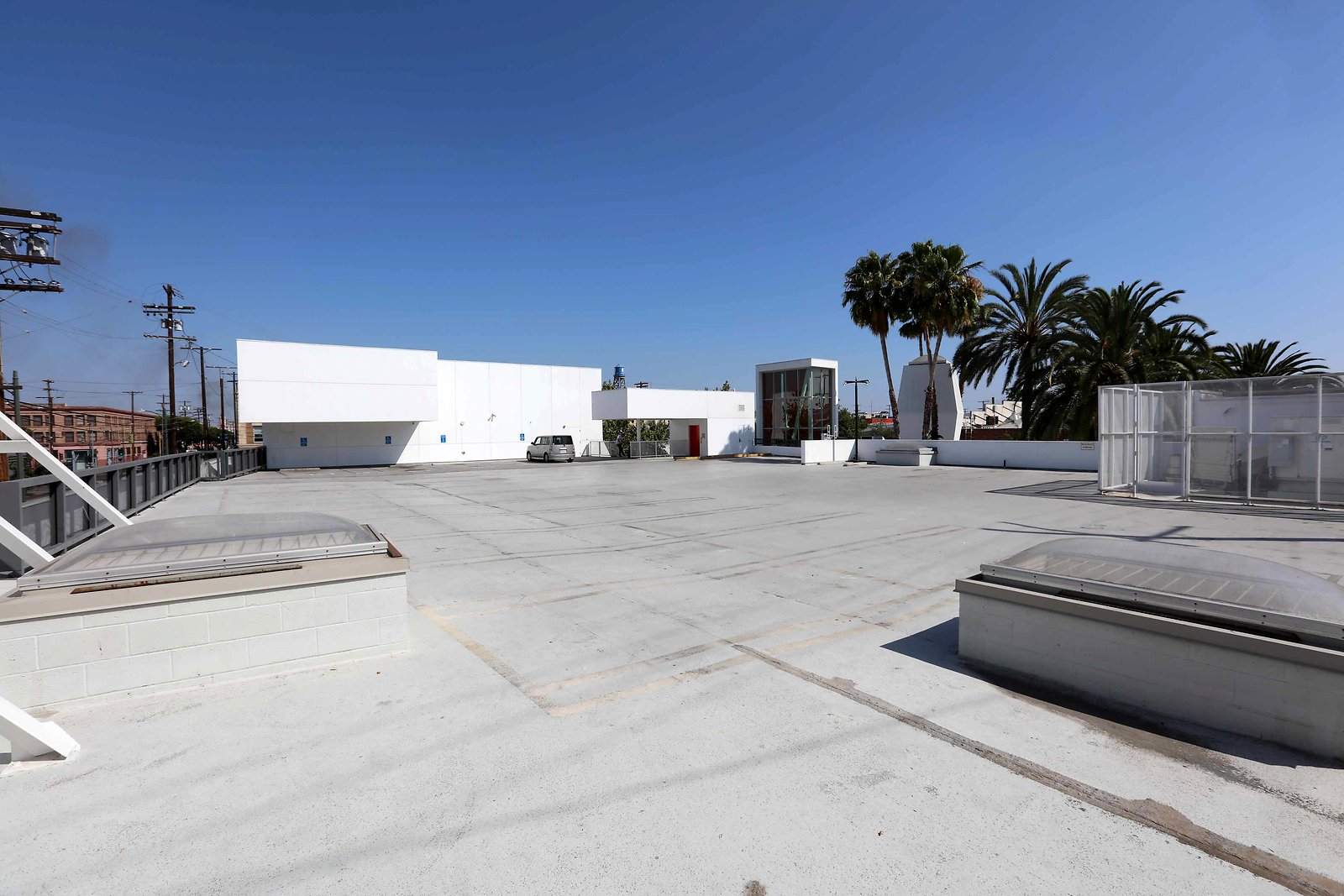MNM Locations - uploads - 984 Rooftop Parking Deck